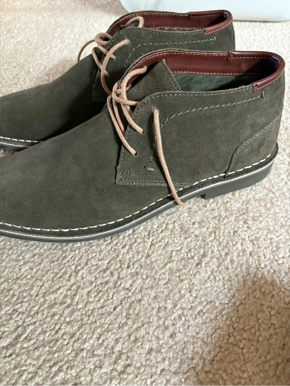 Kenneth Cole Olive Suede Chukka Boots with Tan Laces